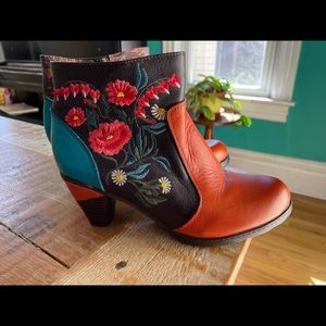 Socofy boots. Size 39